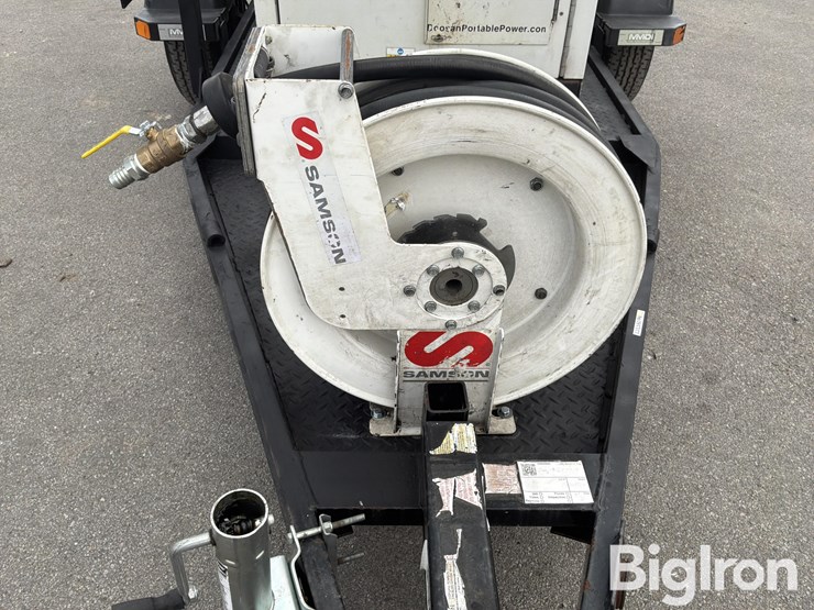 2016-massey-ferguson-730-image-14