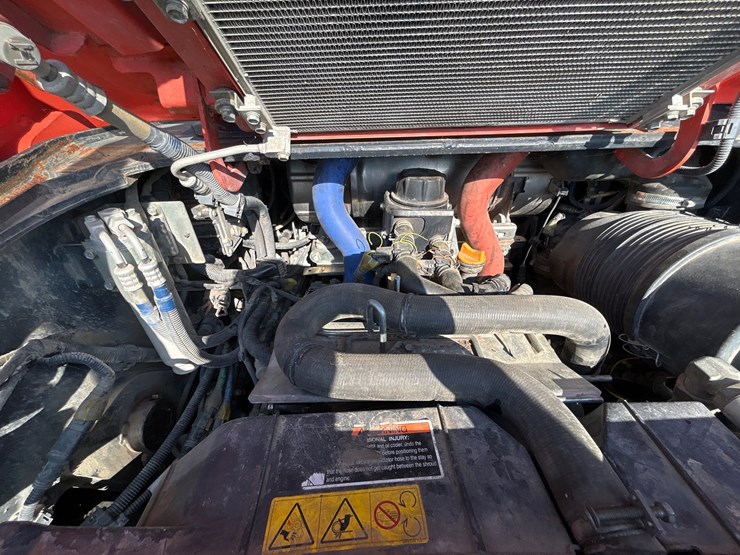 2019-kubota-svl95-2s-image-12
