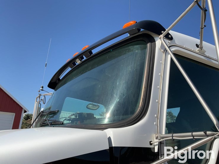 1999-kenworth-t800-image-14