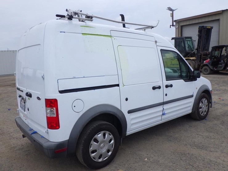 2013-ford-transit-connect-image-3