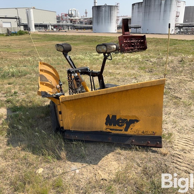 Meyers Super V Snowplow