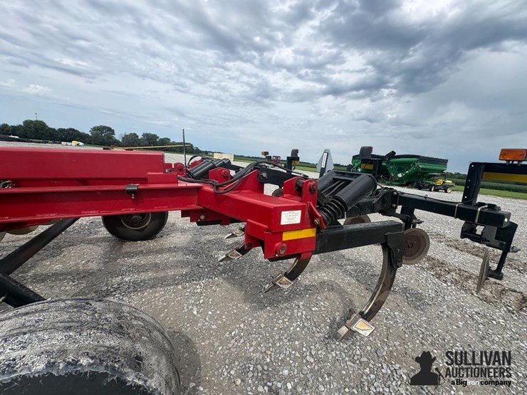 case-ih-5-image-14