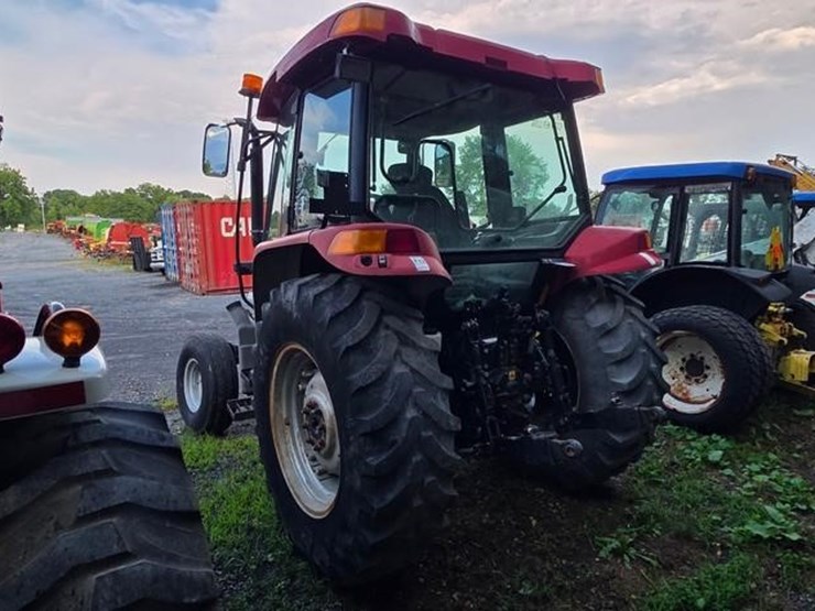 case-ih-jx100u-image-4