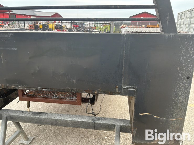 massey-ferguson-730-image-13