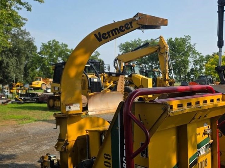 2016-vermeer-bc700xl-image-13