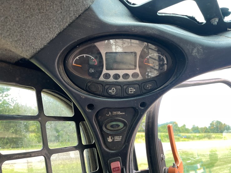 bobcat-s740-image-31