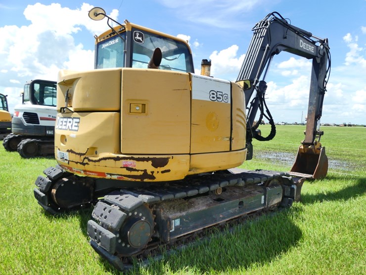 deere-85g-image-3
