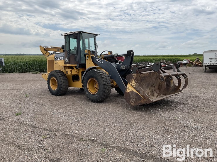 deere-624j-image-3