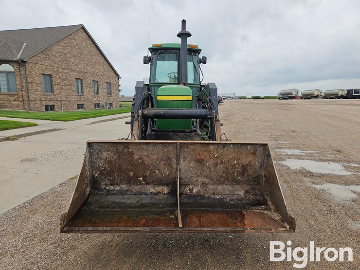 john-deere-4630-image-2