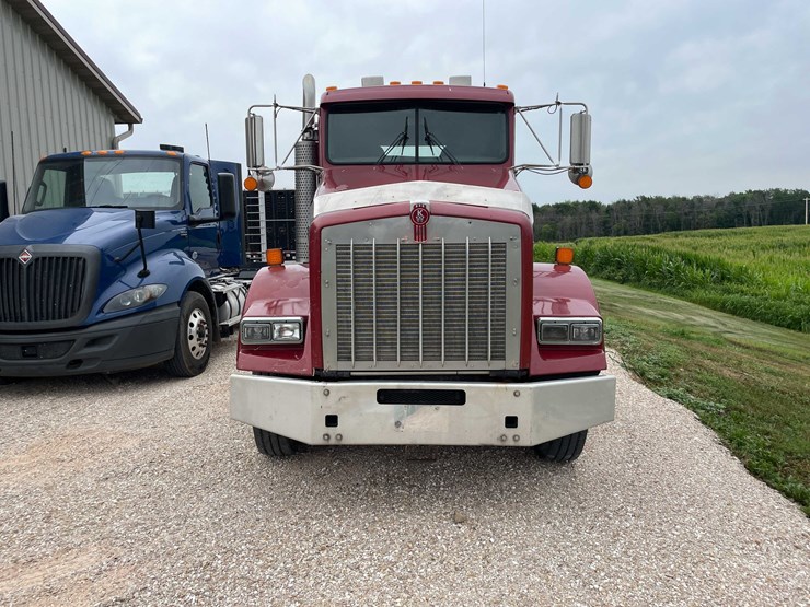2006-kenworth-t800-image-2