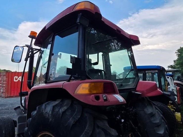 case-ih-jx100u-image-15