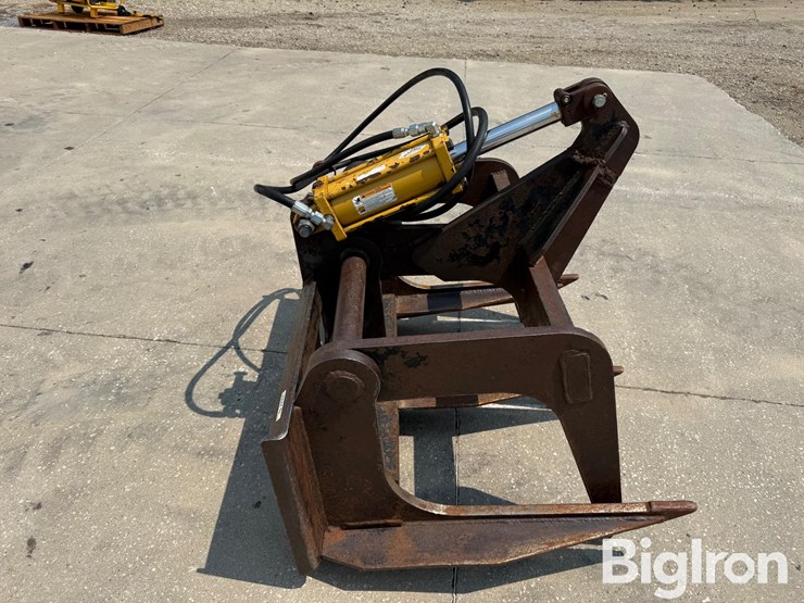 shop-built-skid-steer-grapple-image-4