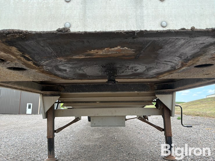 2004-wilson-grain-trailer-image-9