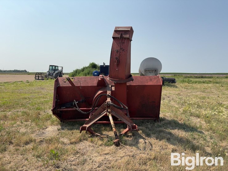 feterl-8’-3-pt-snowblower-image-6