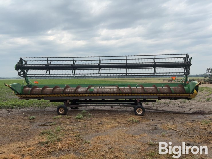 2015-john-deere-630f-image-2