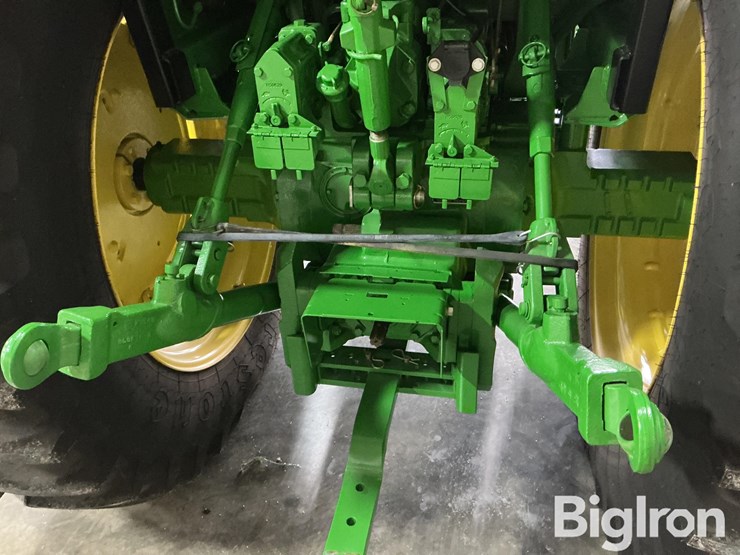john-deere-4440-image-9