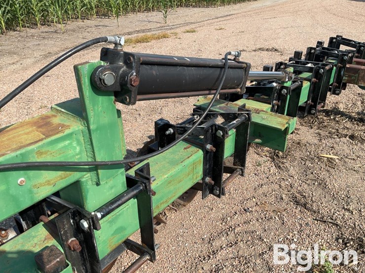 shop-built-16r30-root-slicer-image-11