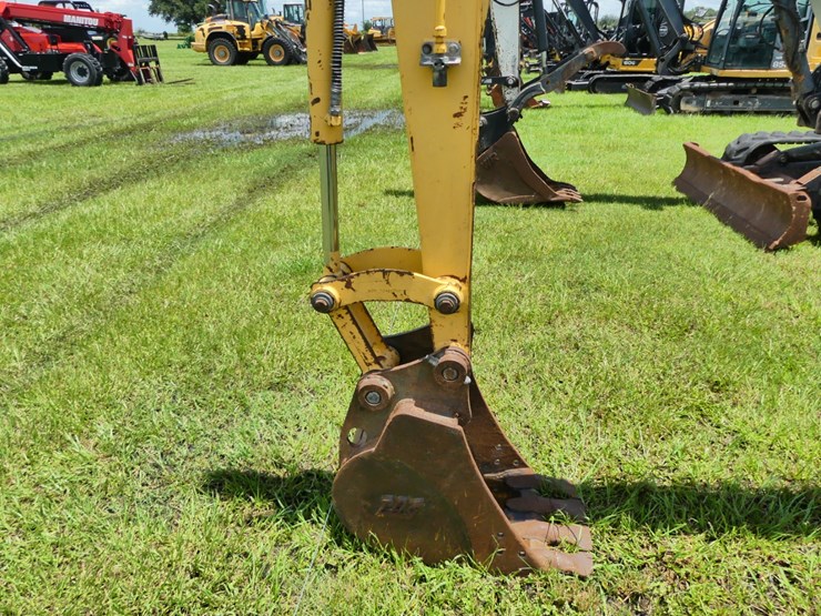 komatsu-pc45-5-image-8