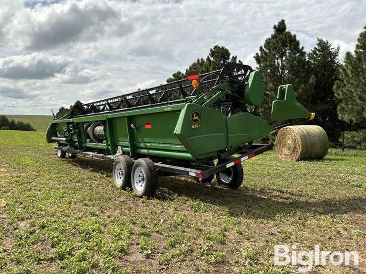 2012-john-deere-630f-image-5