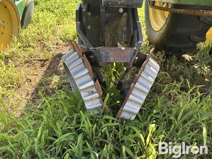 1990-john-deere-7300-image-18