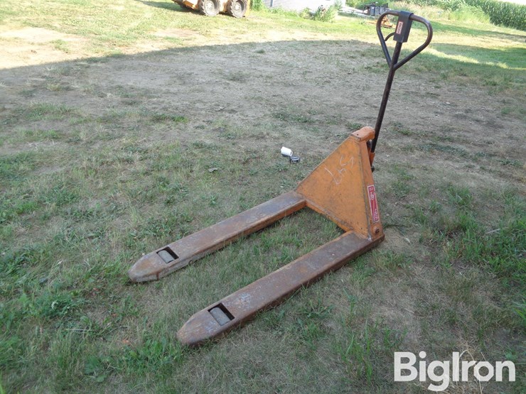 rol-lift-pallet-jack-image-1