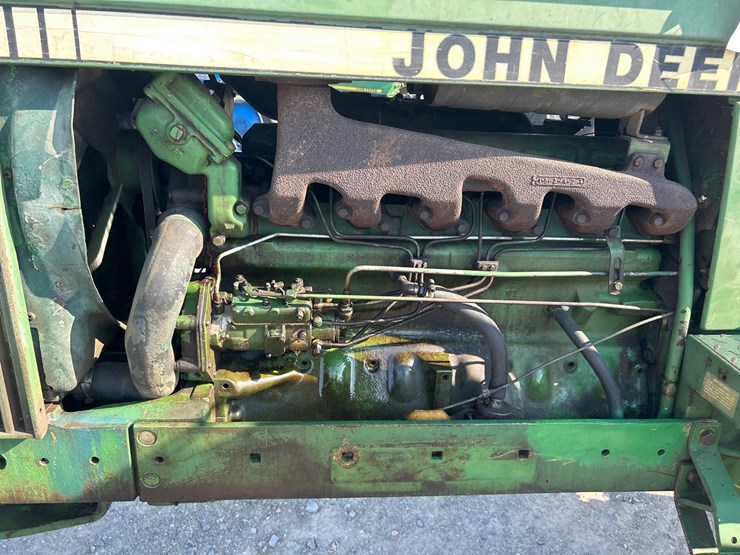 john-deere-2940-image-9