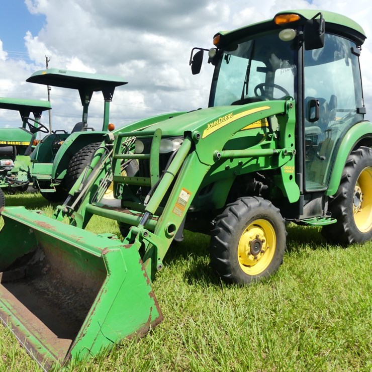 JOHN DEERE 3520