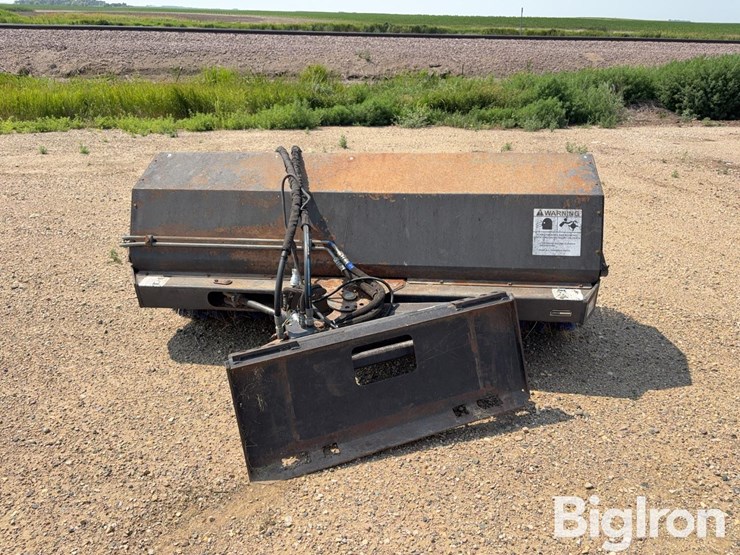 quick-attach-7’-sweeper-broom-attachment-image-6