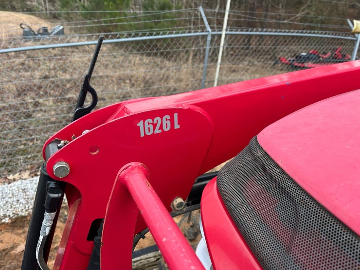 2021-mahindra-1626s-compact-utility-tractor-w/loader-&-bucket-image-15