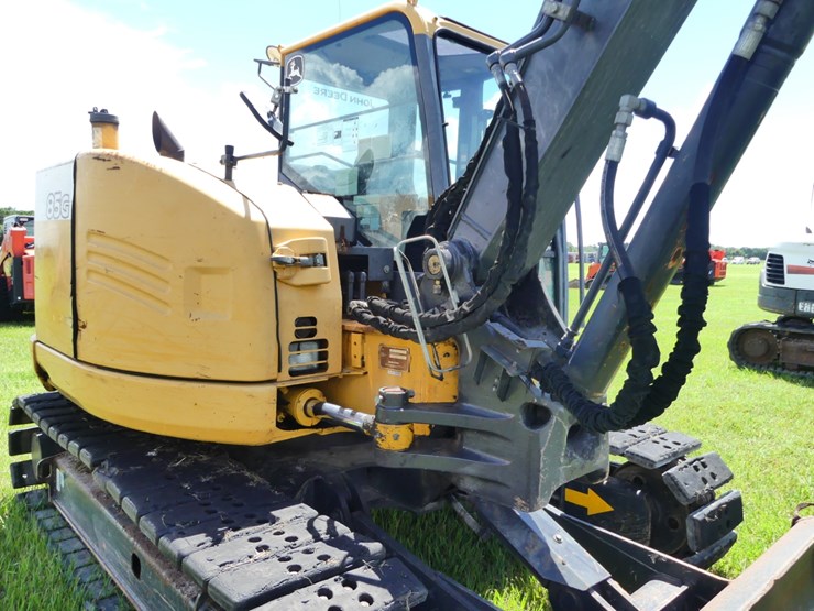 deere-85g-image-12