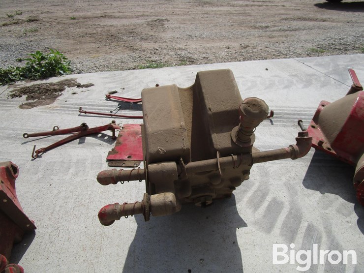 international-m-image-16