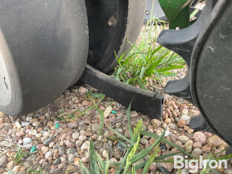 john-deere-1720-image-13