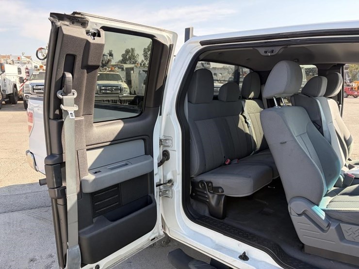 2011-ford-f150-image-12