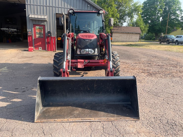 2019-case-ih-farmall-75a-image-2