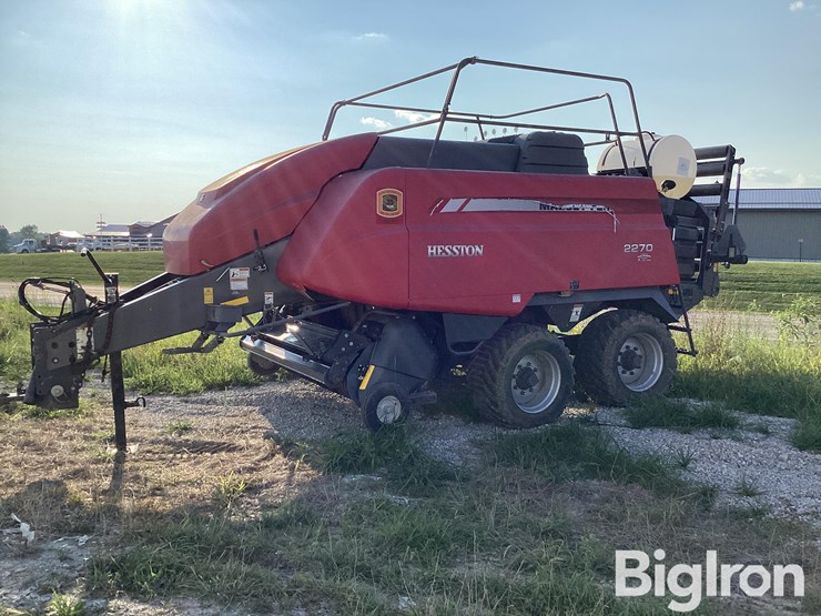 2014-massey-ferguson-2270-image-8