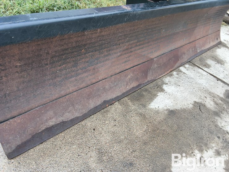 buhler-farm-king-c7080-image-16
