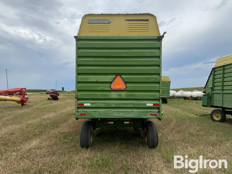john-deere-716a-image-6