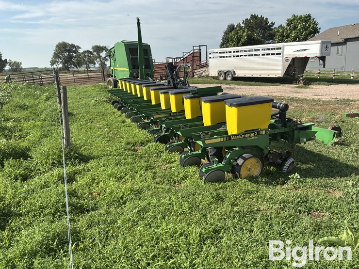 1990-john-deere-7300-image-5