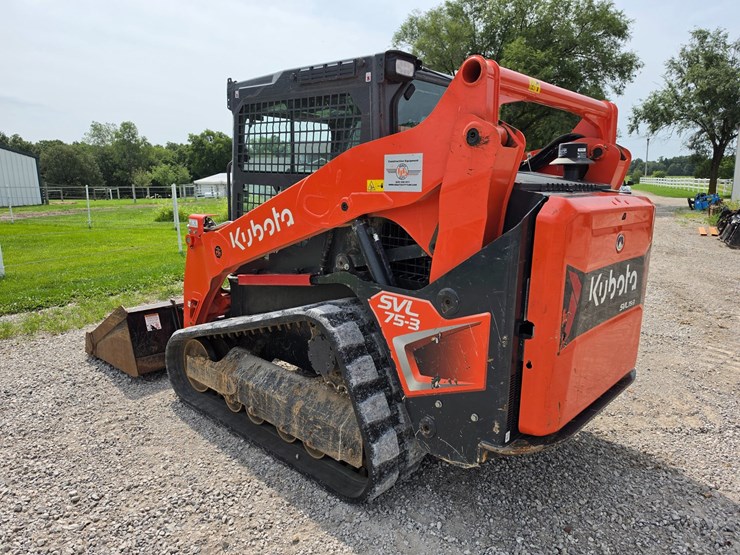 2024-kubota-svl75-3-image-3