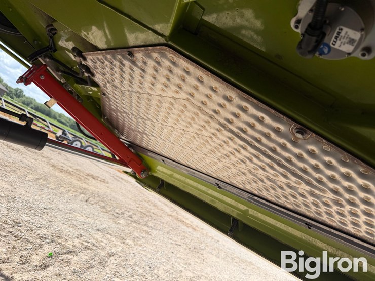 2023-claas-lexion-8700tt-image-20