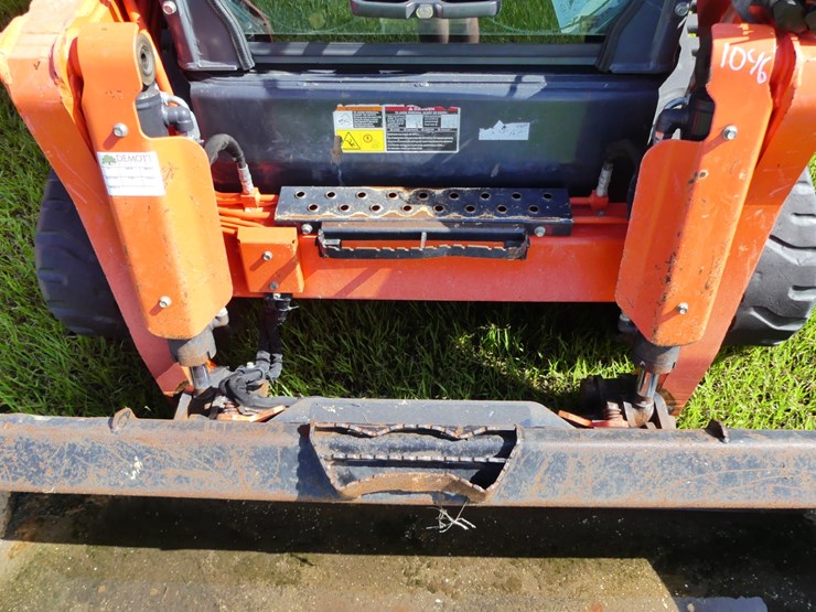 2024-kubota-svl97-2-image-12