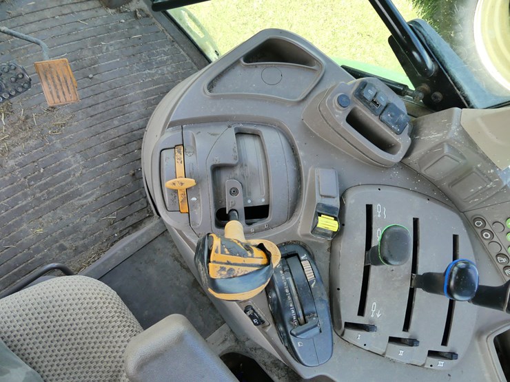 john-deere-6110m-image-14