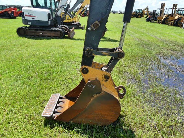 deere-85g-image-10