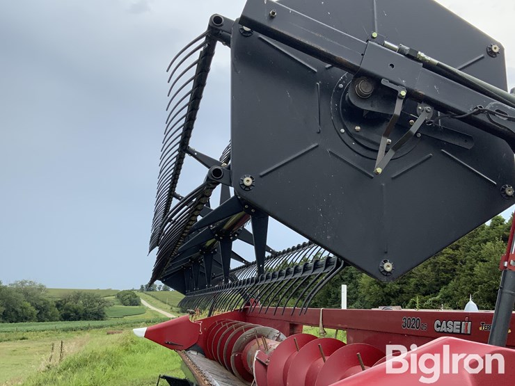 2016-case-ih-3020-image-14
