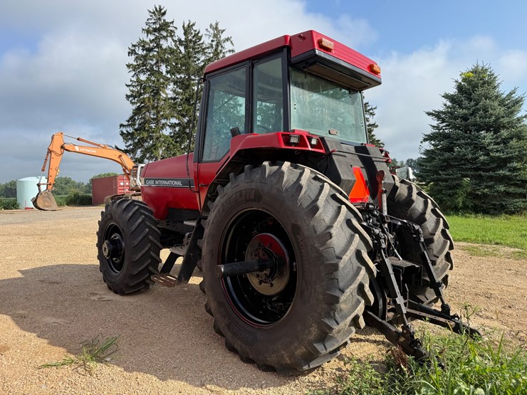 case-ih-7130-image-8