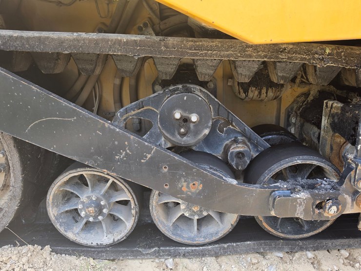 caterpillar-ap-1055f-image-53