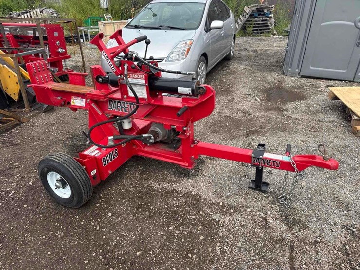 barreto-co-pull-behind-hydraulic-log-splitter-model-920ls-image-4