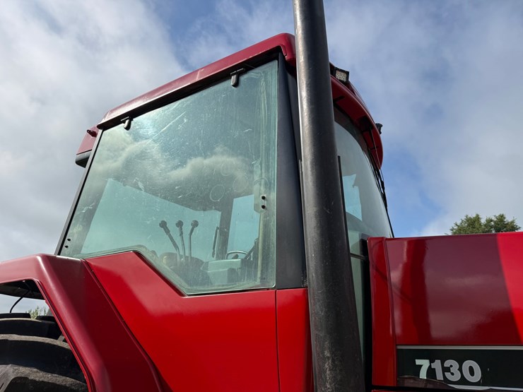 case-ih-7130-image-25