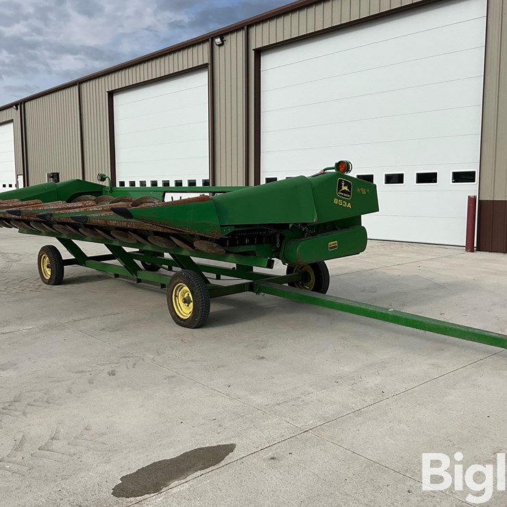 1988 JOHN DEERE 853A