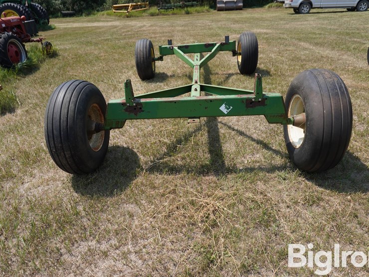 john-deere-1075-image-6